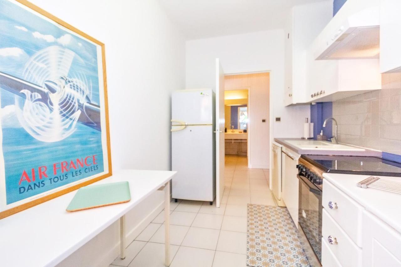 Cuty - Bel Et Spacieux Apt Avec Magnifique Vue Mer Et Piscine Saint Gilles Les Bains Exterior photo